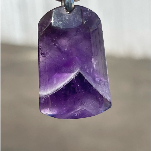 Natural Amethyst Pendant Crystal Gemstone Jewelry - Picture 3 of 7